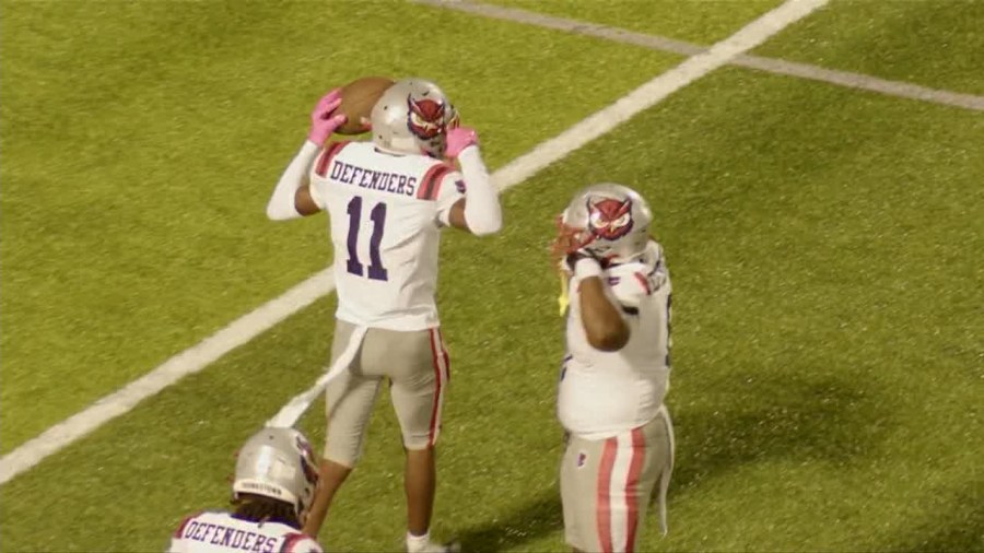 youngstown-wins-historic-program-debut