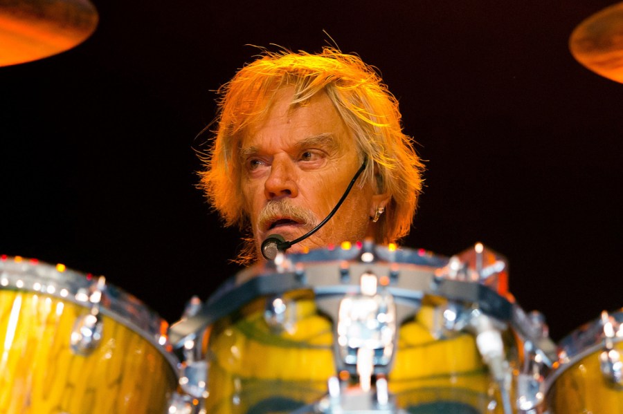 zz-top-announces-death-of-drummer-frank-beard-at-77