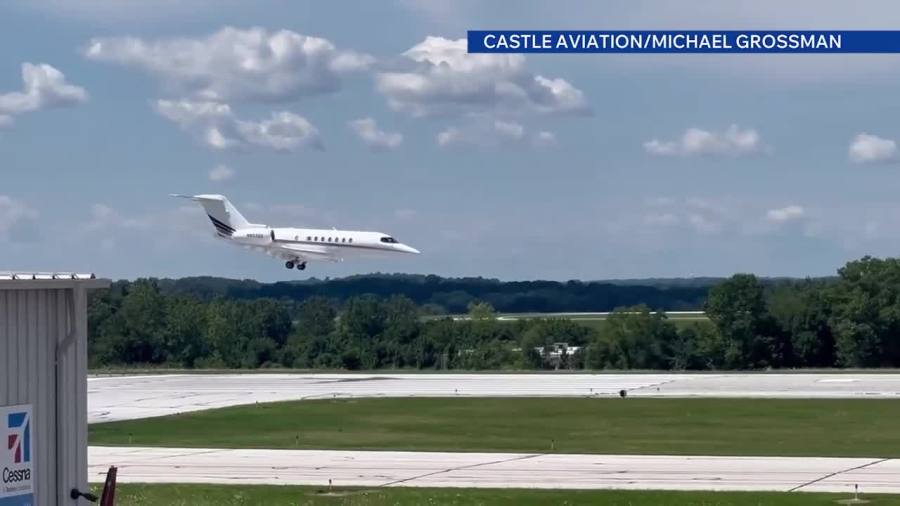 video:-pilot-makes-rare-emergency-landing-at-akron-canton-airport;-witnesses-react