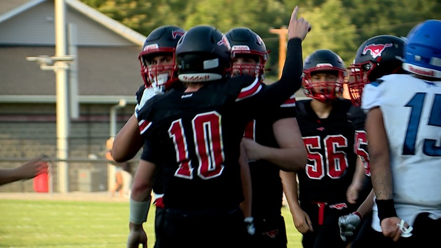 mathews-takes-down-jackson-milton-in-season-opener