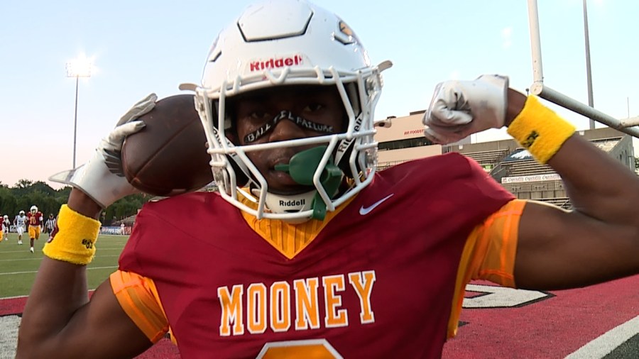 highlights:-lake-catholic-vs.-cardinal-mooney-high-school-football