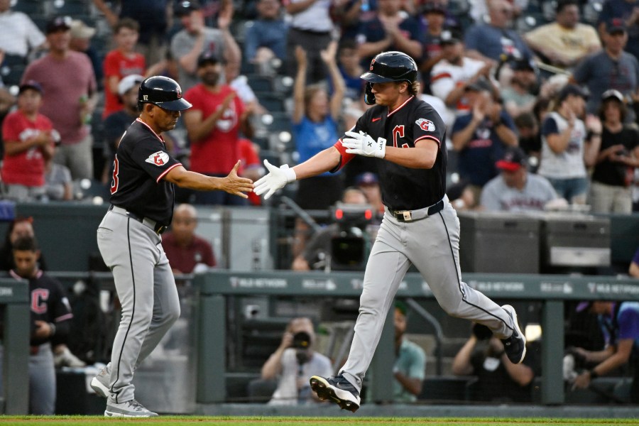 bailey-and-halpin-homer-as-guardians-top-rockies-9-1