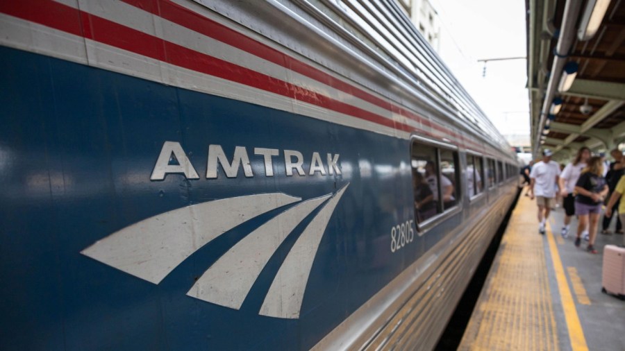 amtrak-adds-2nd-train-between-pittsburgh,-new-york