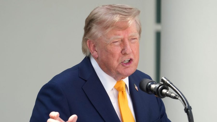 trump-eyes-changing-lake-ontario-name-amid-trade-war-with-canada