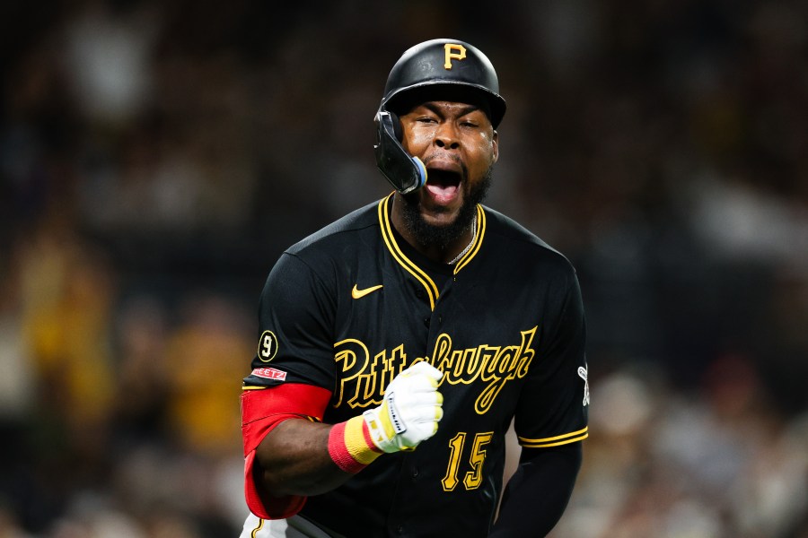 oneil-cruz-homers-in-9th,-pirates-top-padres-1-0