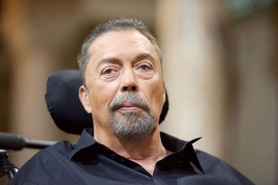 tim-curry,-star-of-‘rocky-horror’-and-‘it,’-dead-at-80
