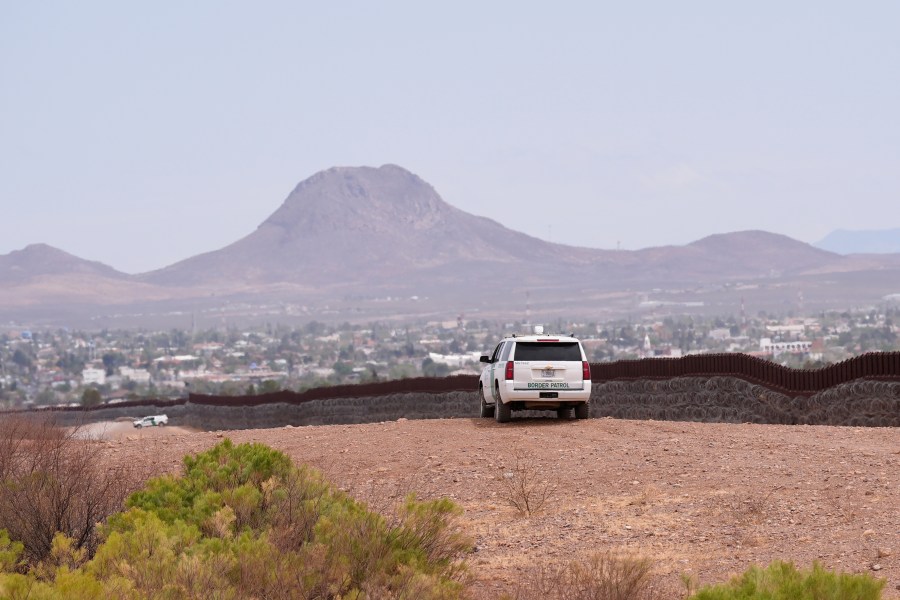 trump-administration-starts-building-border-wall-project-in-arizona-over-tribe’s-objections