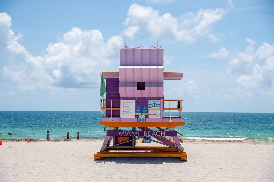 florida-tourism-dips-as-canadian-visitors-drop-14%