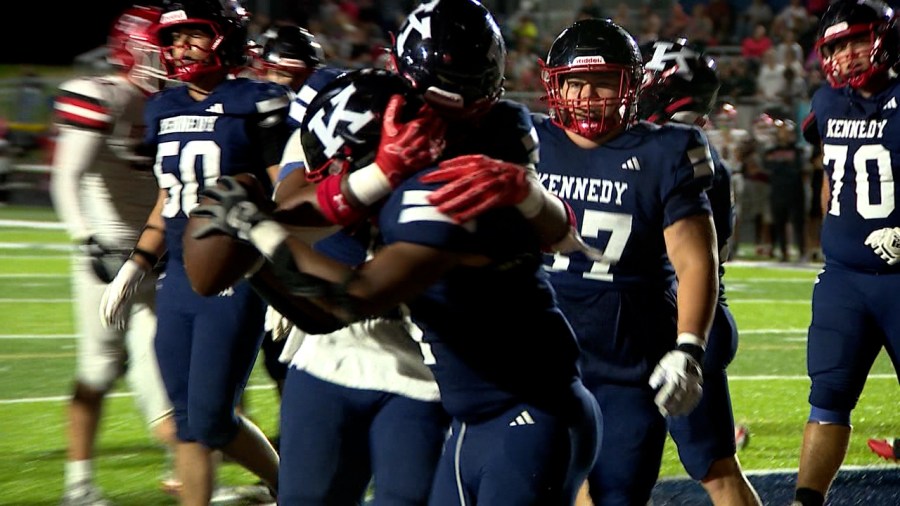 highlights:-struthers-vs.-warren-jfk-high-school-football
