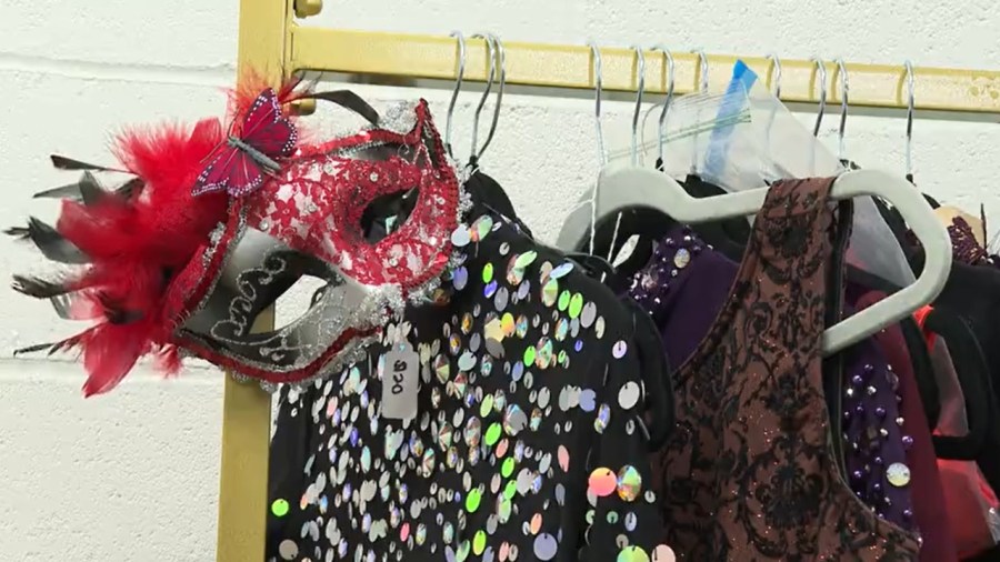 rummage-sale-offers-affordable-dancewear-in-mcdonald