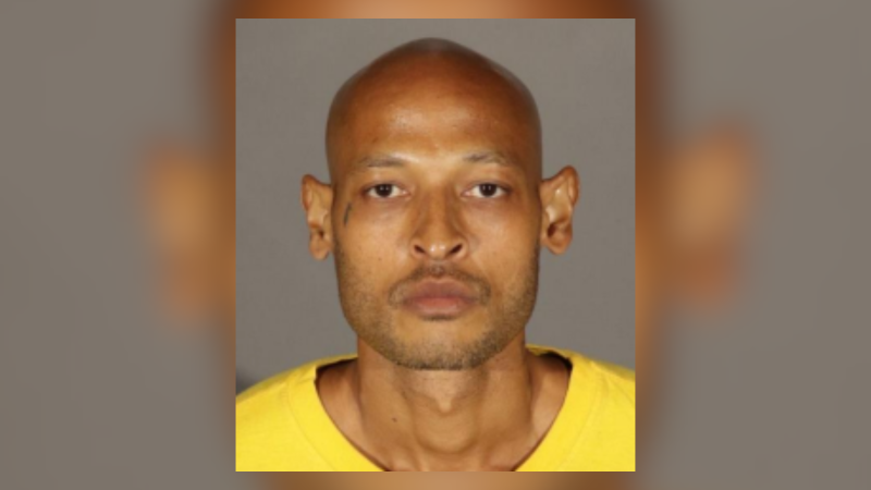 registered-sex-offender-held-for-sniffing-butts-and-violating-probation,-again