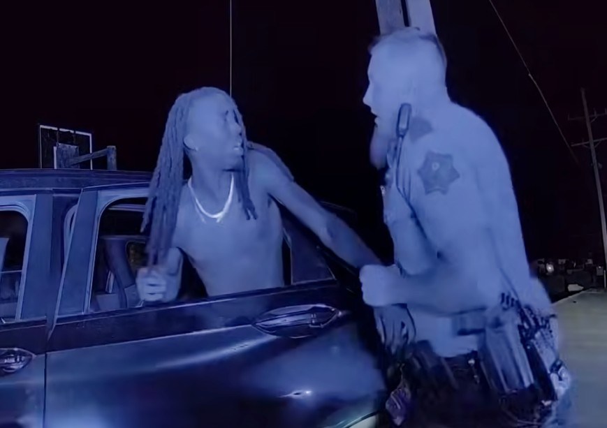 dashcam-shows-arkansas-trooper-punch-man,-pull-him-by-hair-after-pursuit