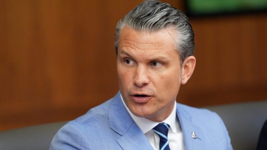 hegseth-removes-6-army-officers-from-promotion-list