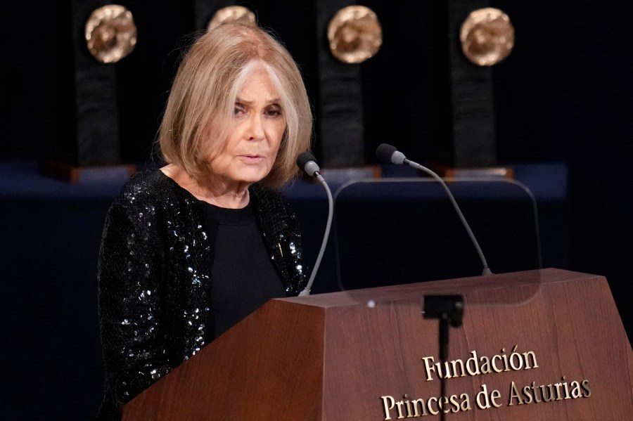 gloria-steinem,-a-potent-voice-of-us-feminism-and-co-founder-of-ms.-magazine,-dies-at-92