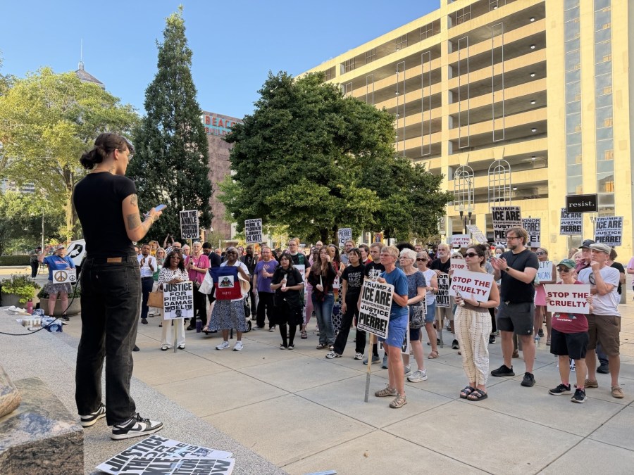 community-vigil-remembers-man-who-died-with-ice-ankle-monitor