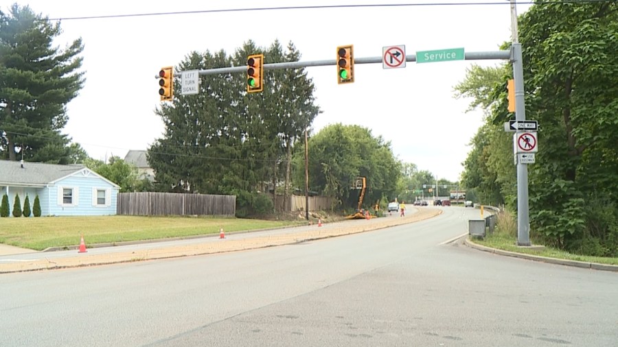residents-in-sharon-neighborhood-concerned-for-potential-traffic-light-removal