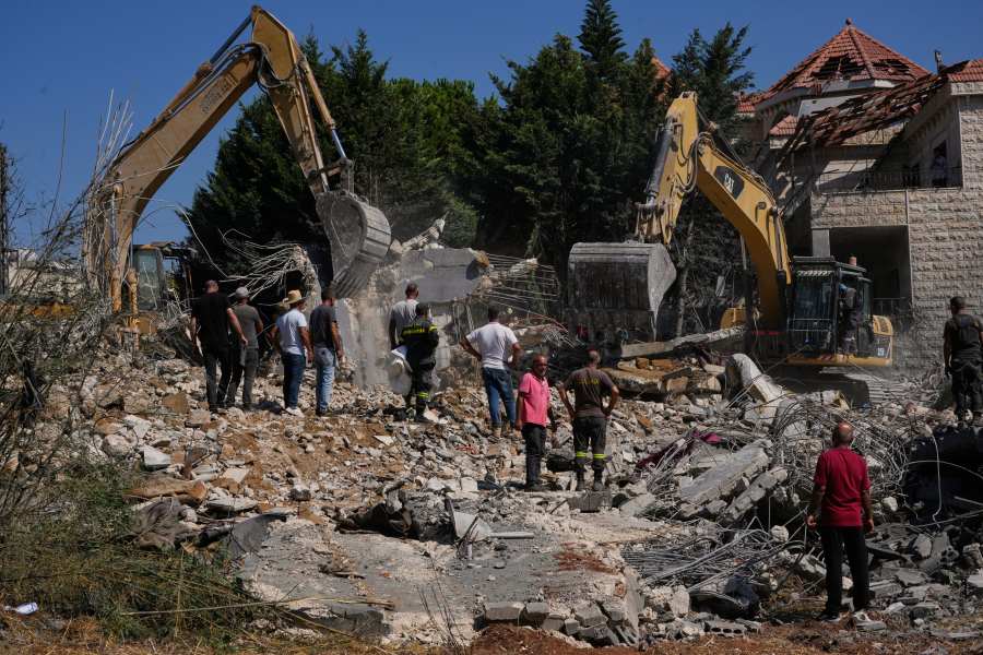 israeli-airstrikes-on-lebanese-village-kill-12,-plus-other-key-mideast-developments