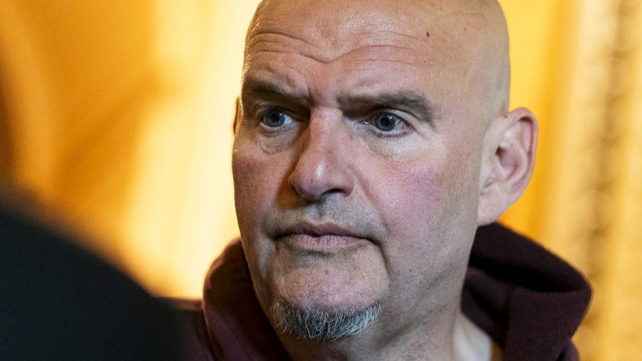 fetterman-says-he’ll-still-caucus-with-democrats-after-video-appearance-at-gop-midterm-convention