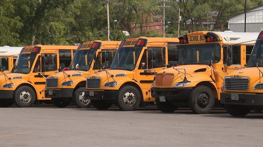 youngstown-city-schools,-families-search-for-answers-amid-busing-issues