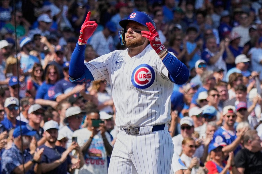 cubs-rally-in-8th-to-top-pirates-4-3