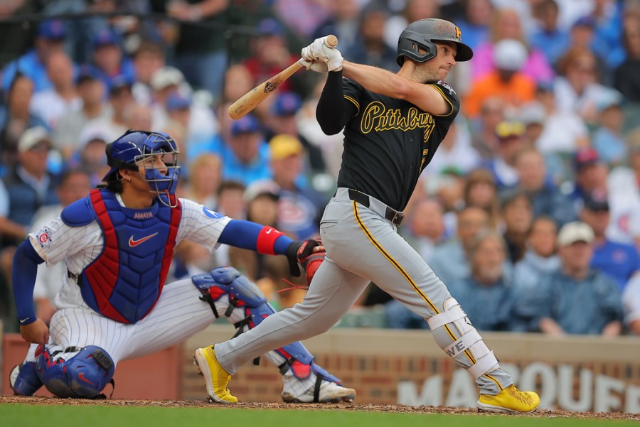 lowe-helps-pirates-top-cubs-4-3-in-series-finale