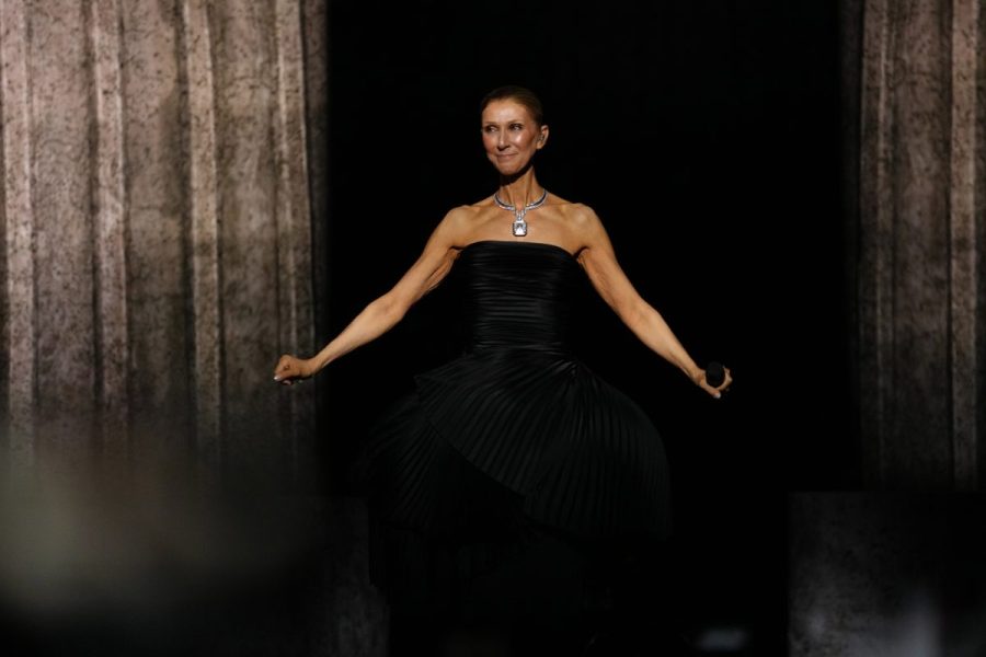 ‘she’s-back’:-celine-dion-thrills-fans-with-emotional-comeback-concert-after-rare-illness