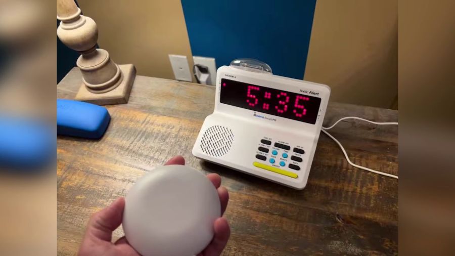 special-fire-alarms-help-hearing-impaired
