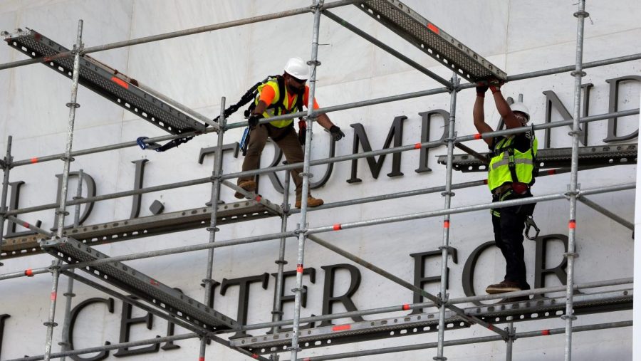 kennedy-center-board-votes-to-close-main-building-for-renovations