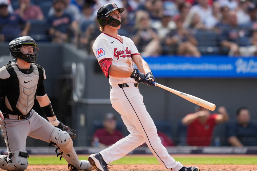 guardians-top-white-sox,-move-into-1st-place-in-al-central