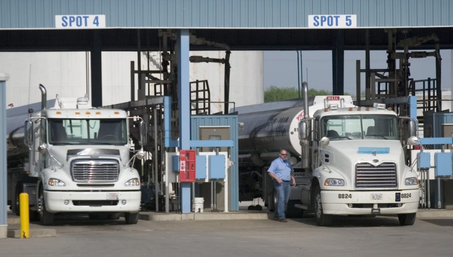 trump-administration-allows-truck-drivers-hauling-gas,-diesel-to-work-longer-hours