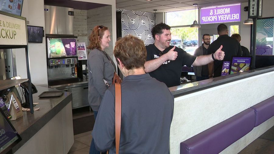 taco-bell-grant-helps-kids-virtually-see-future-careers