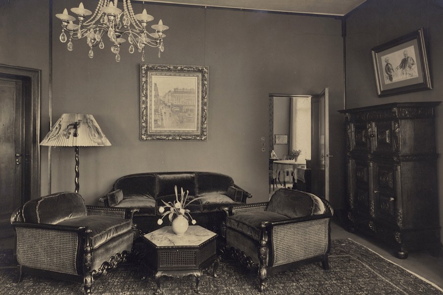 new-laws-trigger-a-fresh-legal-fight-over-nazi-looted-art-in-los-angeles-and-auschwitz-museums