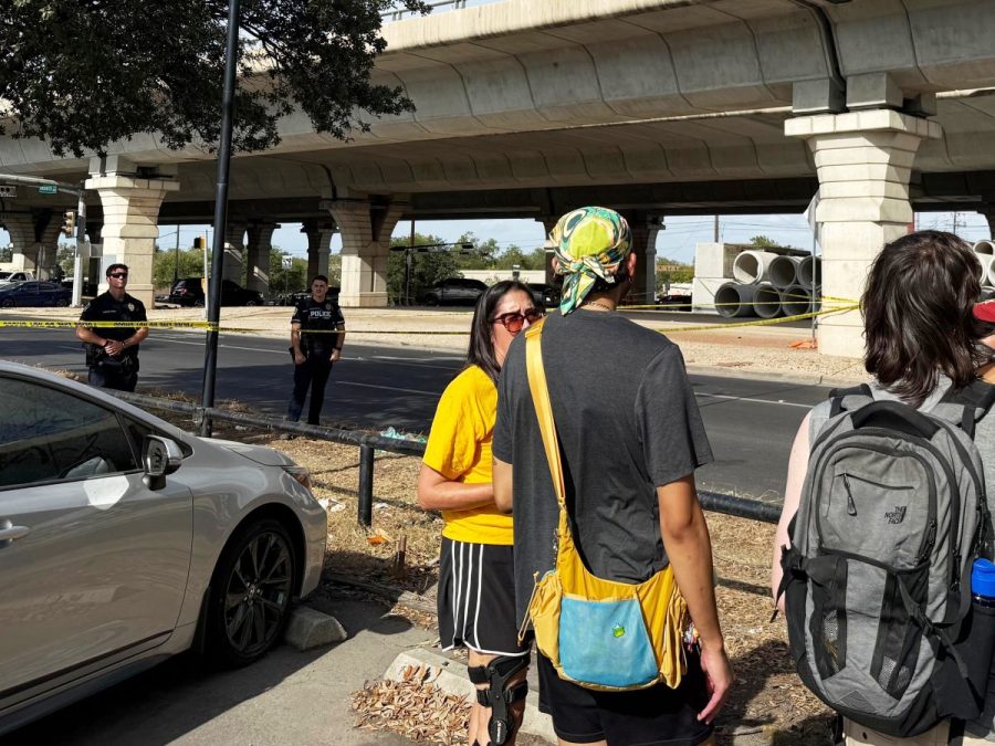 ice-agent-shoots-and-wounds-man-in-austin,-texas,-officials-say