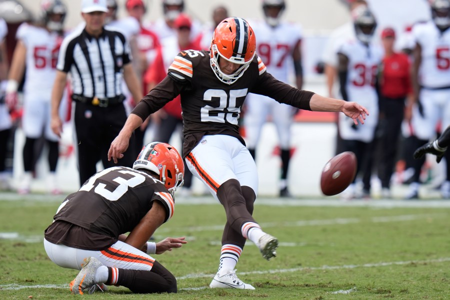 browns-kicker-receives-weekly-nfl-honor