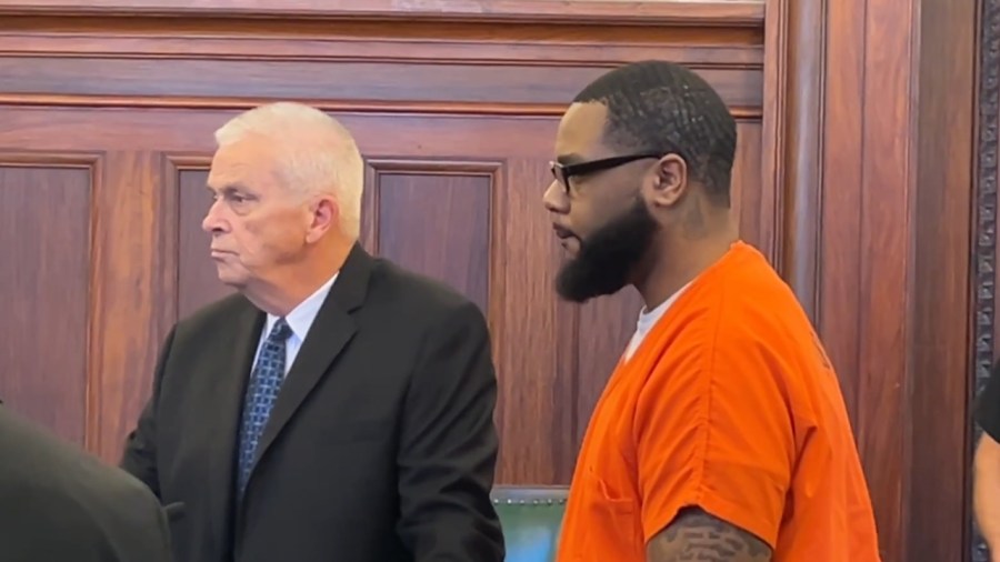 man-sentenced-to-prison-over-threats-to-woman,-child