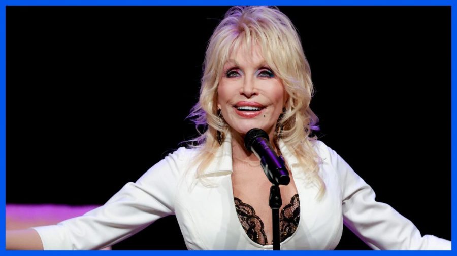 dolly-parton’s-sister-says-there’s-‘no-feud-within-our-family’-amid-court-order-against-nephew