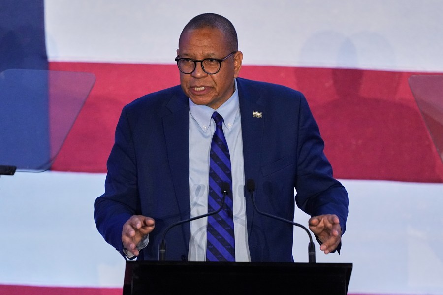 new-jersey’s-lieutenant-governor-resigns-after-sexual-harassment-and-ethics-complaints