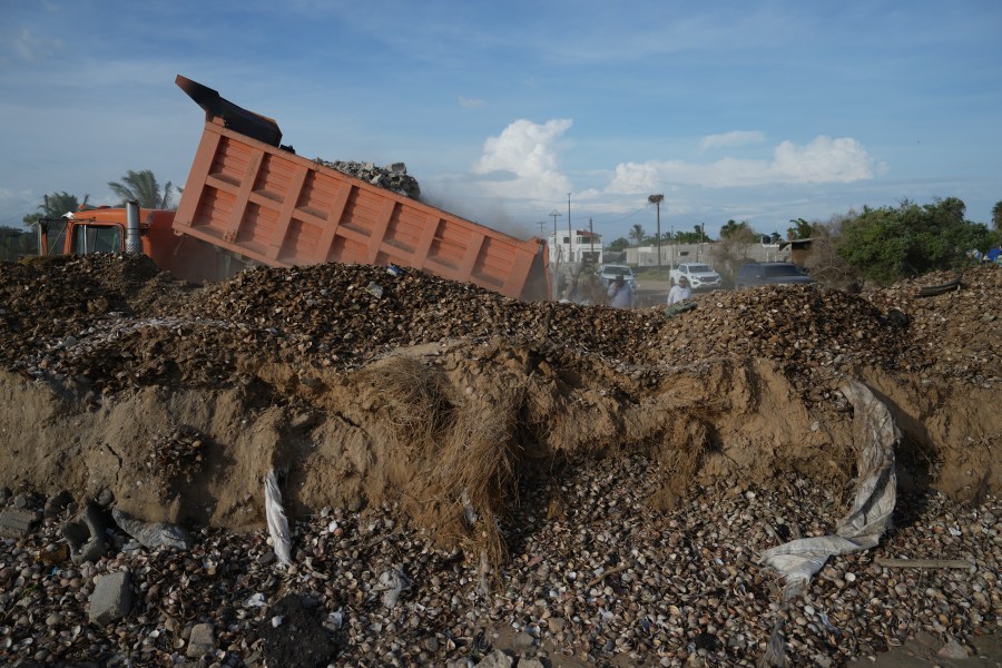 hurricane-polo-could-cause-life-threatening-flooding-in-mexico’s-baja-california-peninsula