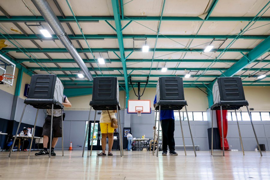 supreme-court-lets-trump-administration-use-revamped-federal-voter-eligibility-database-for-now