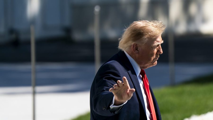 trump-says-iran-will-‘either-sign-a-very-fair-deal’-or-cease-to-exist