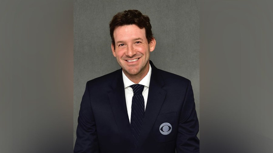 cbs-and-tony-romo-part-ways-in-wake-of-july-arrest