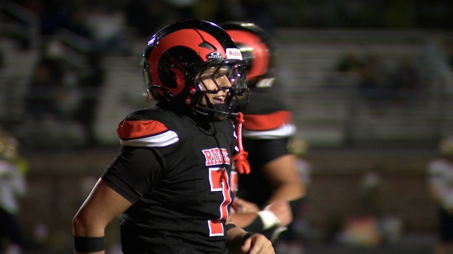 highlights:-lowellville-vs.-mineral-ridge-high-school-football