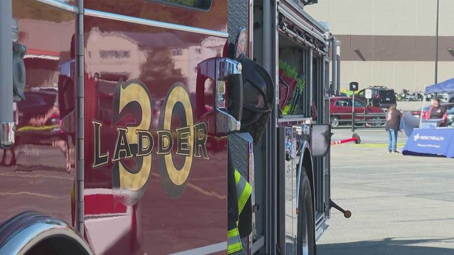 local-fire-departments-inform-public-about-safety-procedures-at-home-depot-safety-day