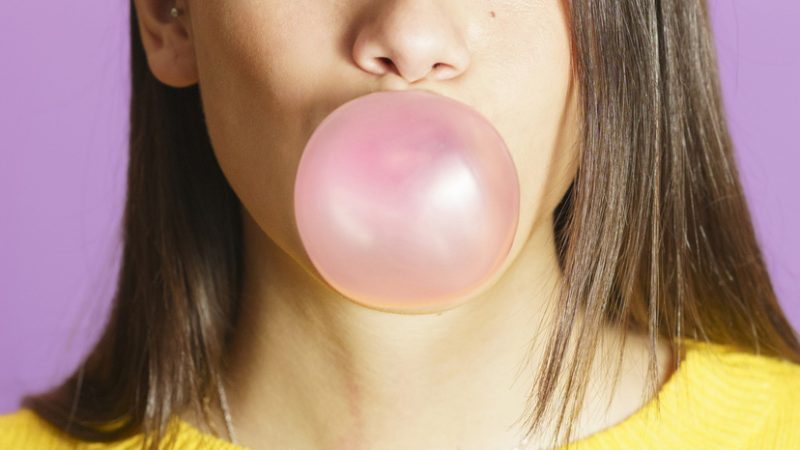could-chewing-gum-be-bad-for-you?