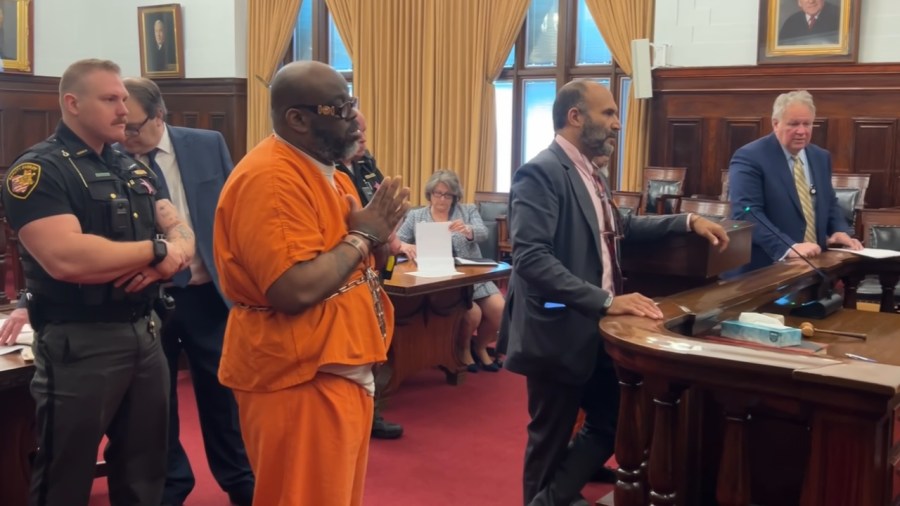 judge-refuses-request-to-continue-east-side-murder-trial-with-2-defendants