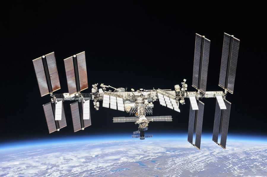 international-space-station:-here’s-when-you-can-see-it-in-october