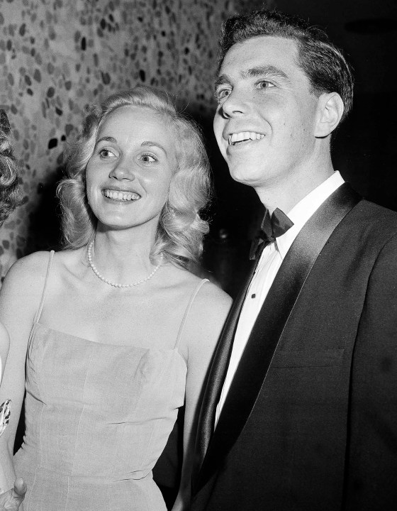 eva-marie-saint,-star-of-‘north-by-northwest’-and-‘on-the-waterfront,’-dies-at-102