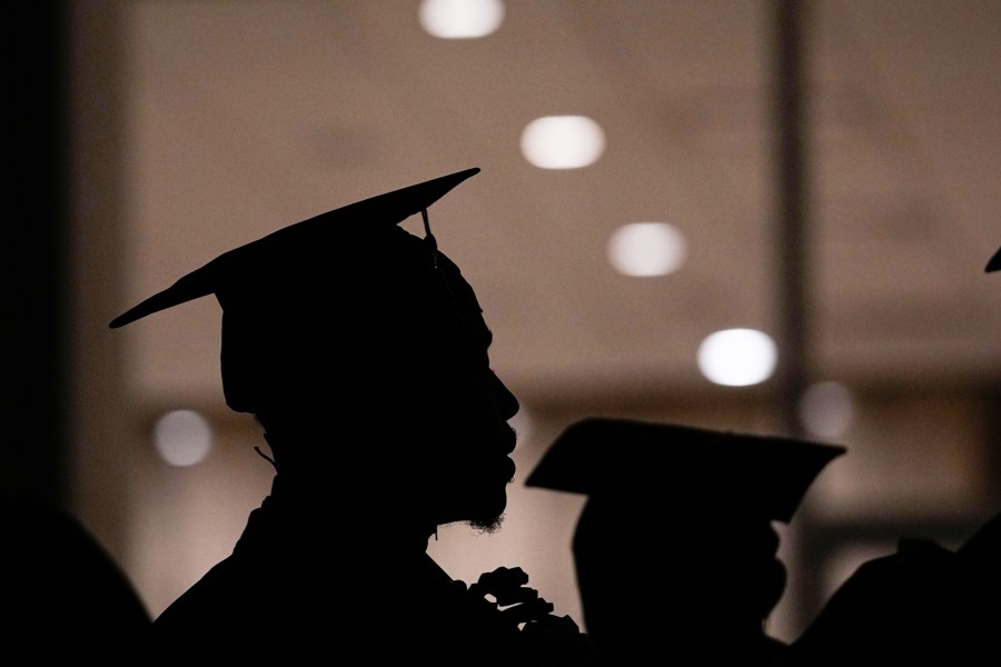trump-administration-proposes-$70,000-fee-for-international-students-to-work-in-the-us