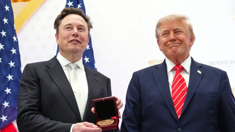 white-house-on-trump-purchasing-spacex-debt-before-space-order:-‘no-conflicts-of-interest’
