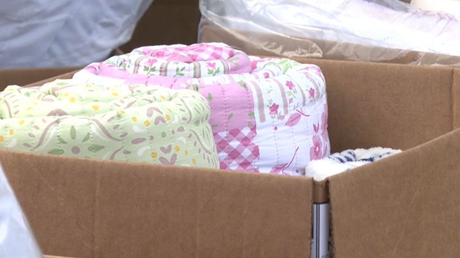 bedding-collection-to-benefit-struthers-students